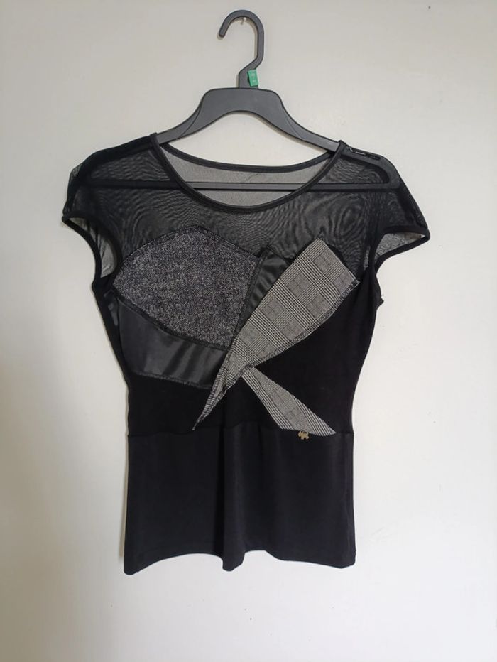 Haut noir patchwork effet mesh et brillant vintage rétro