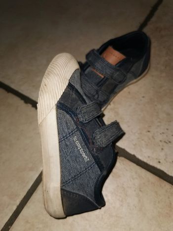 Chaussures basket pointure 25