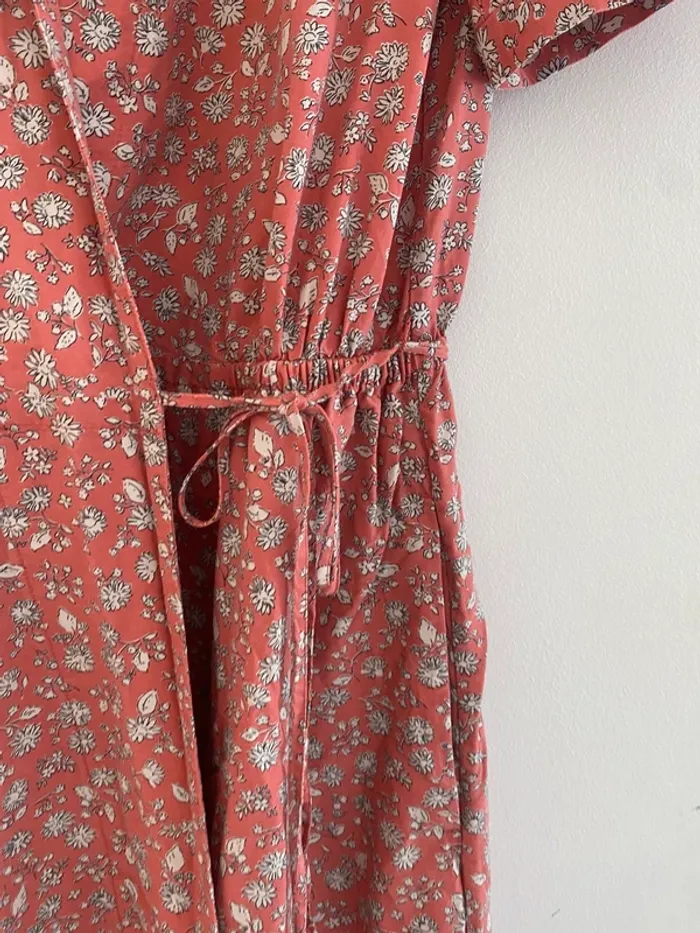 Robe cache coeur comptoir des cotonniers fleurie en 36 - photo numéro 4