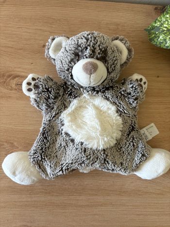 Doudou marionnette ours empreinte marron gros blanc tex