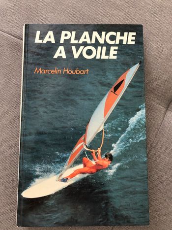 1009-la planche à voile NEUF