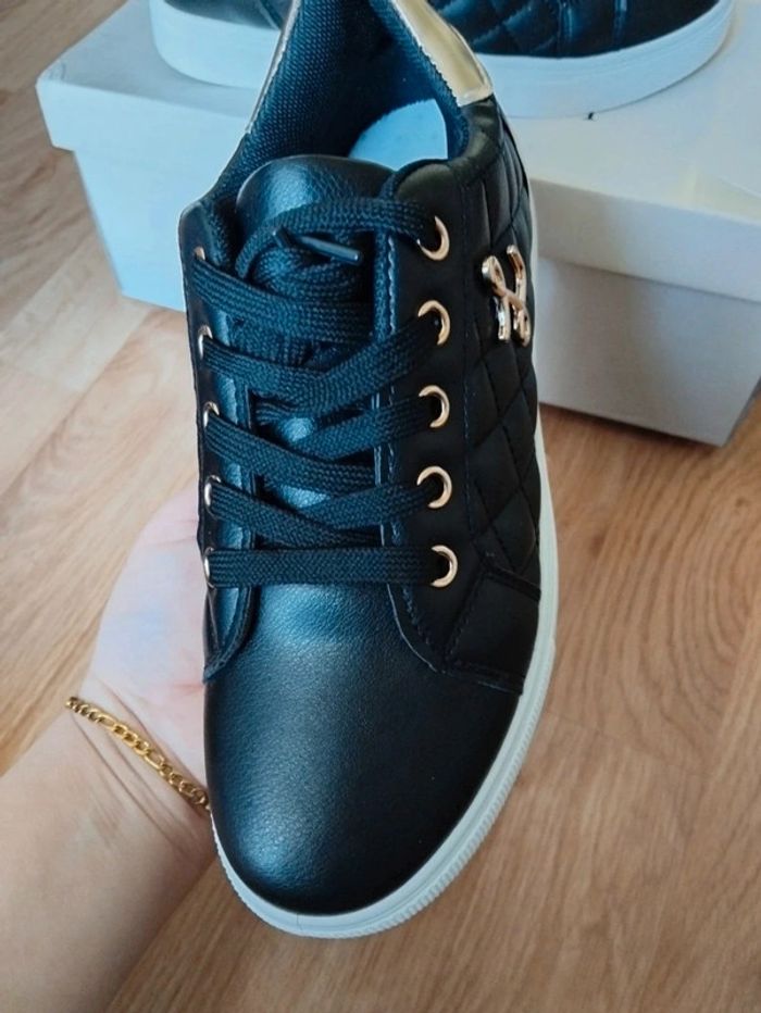 Basket neuf femme 35 - photo numéro 7