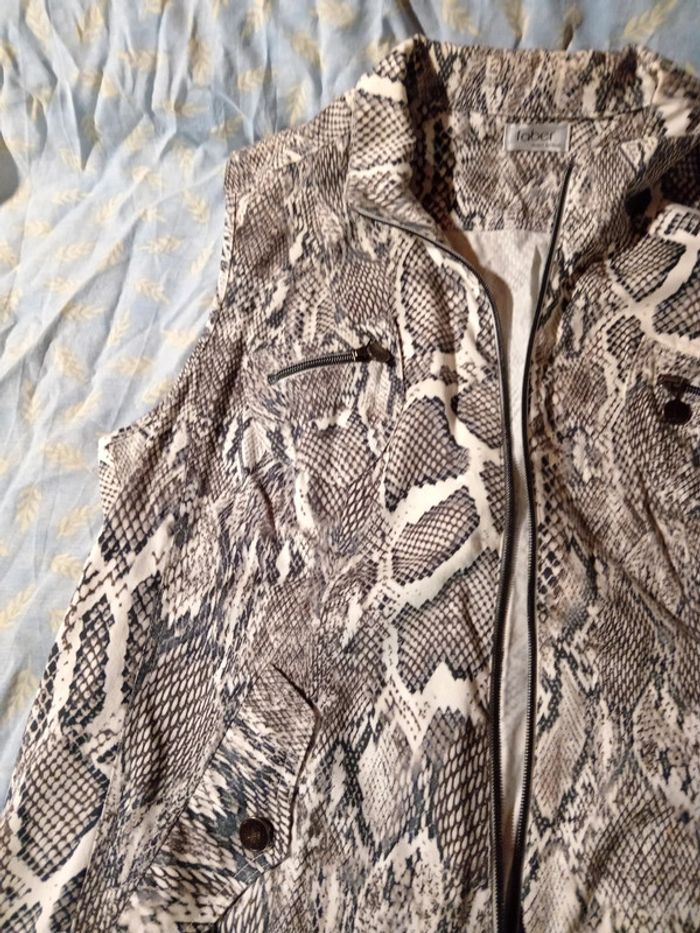 Veste sans manche - photo numéro 4