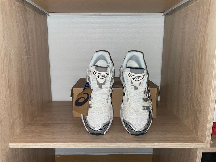 Asics gel Kayano 14 - photo numéro 2