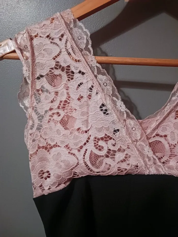 Robe mi-longue - photo numéro 2