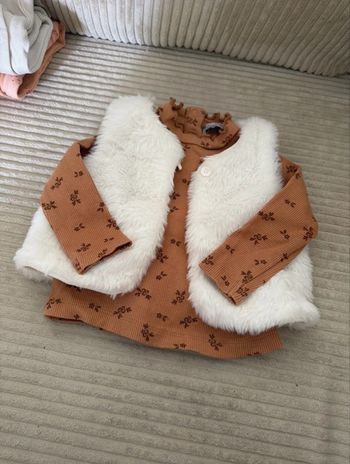 Haut avec veste sans manche