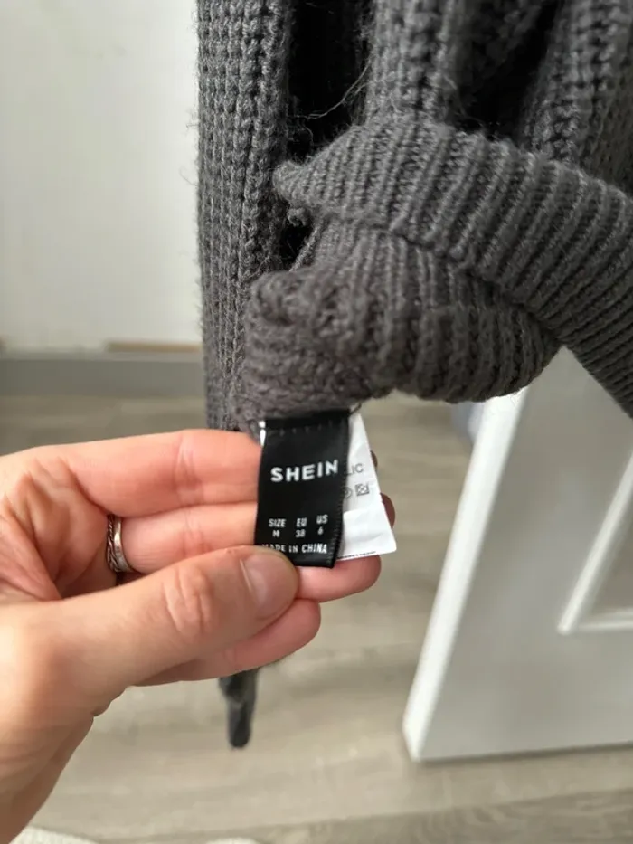 Pull asymétrique - photo numéro 3