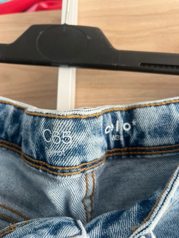 Jean troué carrot C65 celio taille 44 - photo numéro 2