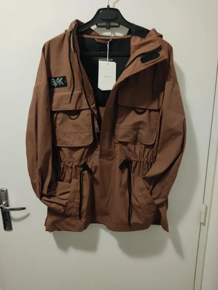 Veste à capuche Bershka neuf - photo numéro 12