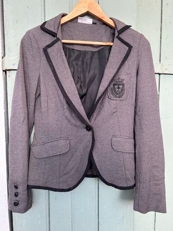 Blaser avec écusson 