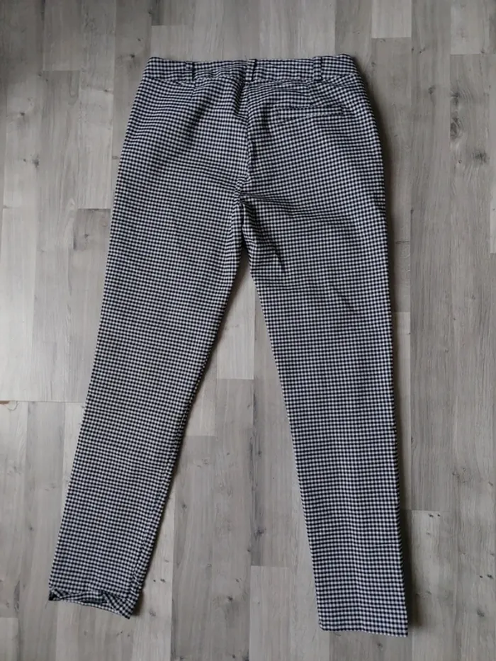 Pantalon Noir et planc - photo numéro 4