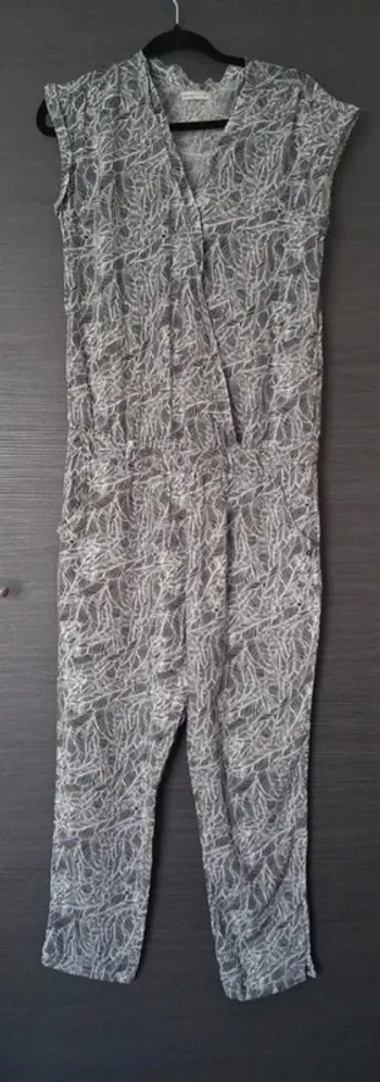 Superbe combinaison taille 42