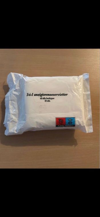 1 lingette démaquillante tonique neuf 