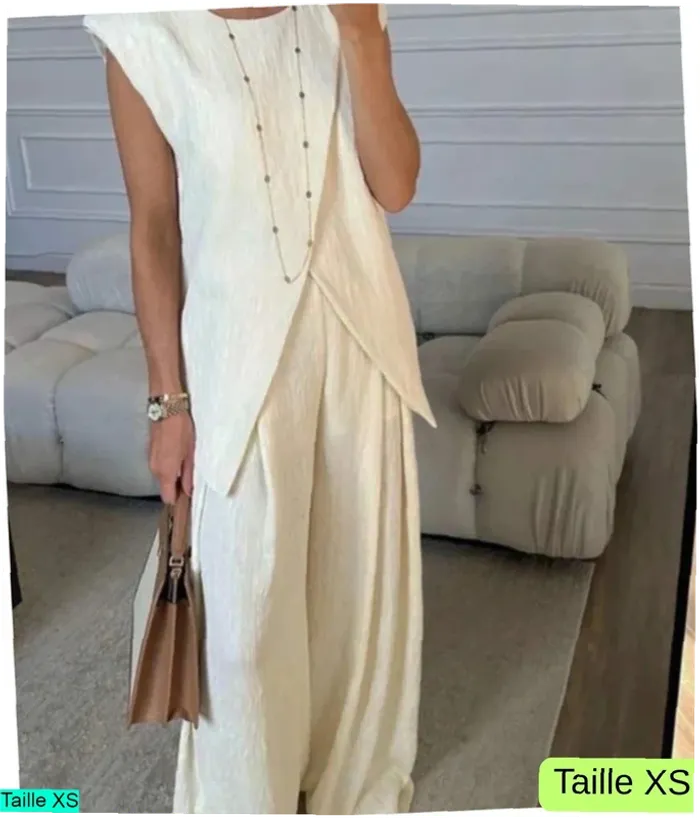 Ensemble crème plissé deux pièces – Chic minimaliste – Taille XS