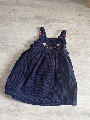 Robe chat
