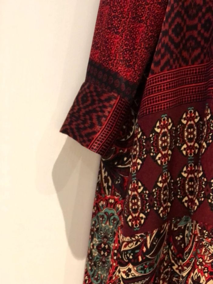 Robe Zara Rouge bordeaux vert taille M Aspect satiné - photo numéro 9