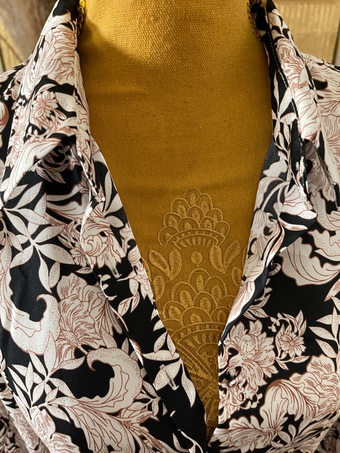 Jolie robe Mango neuve - photo numéro 2