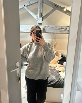 Pull gris