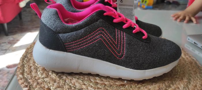 Baskets neuves avec étiquette in extenso t38 - photo numéro 3