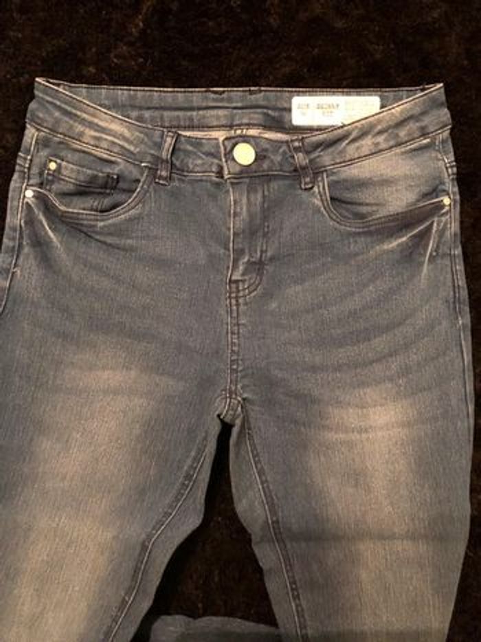 Jean esmara - photo numéro 2