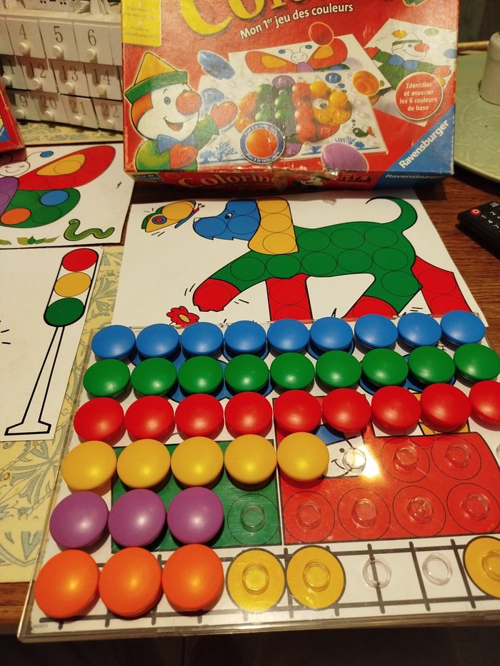 Colorino boîte légèrement abîmé - photo numéro 7