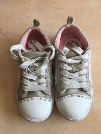 Baskets, 28, La Halle