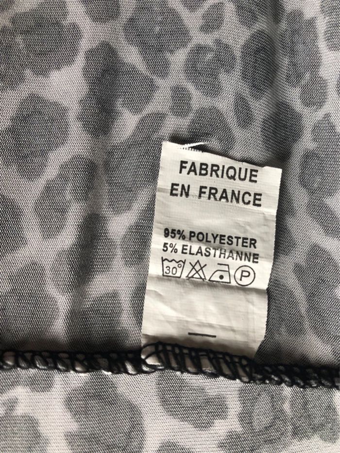 BB27- Robe bustier imprimée avec strass T unique (34/40) NEUVE - photo numéro 9