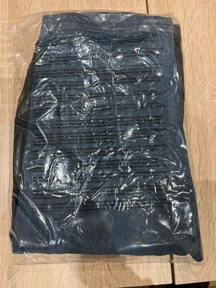 Lot 2 jeans slim 7-8 ans neufs - photo numéro 2