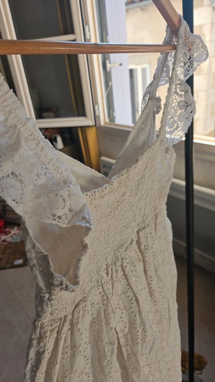 Robe blanche dentelle - photo numéro 4