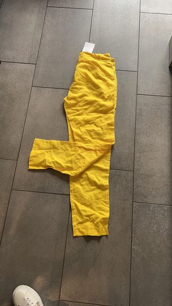 Pantalon en lin jaune