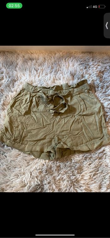 Shorte kaki