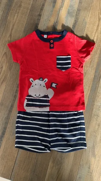 Teeshirt short