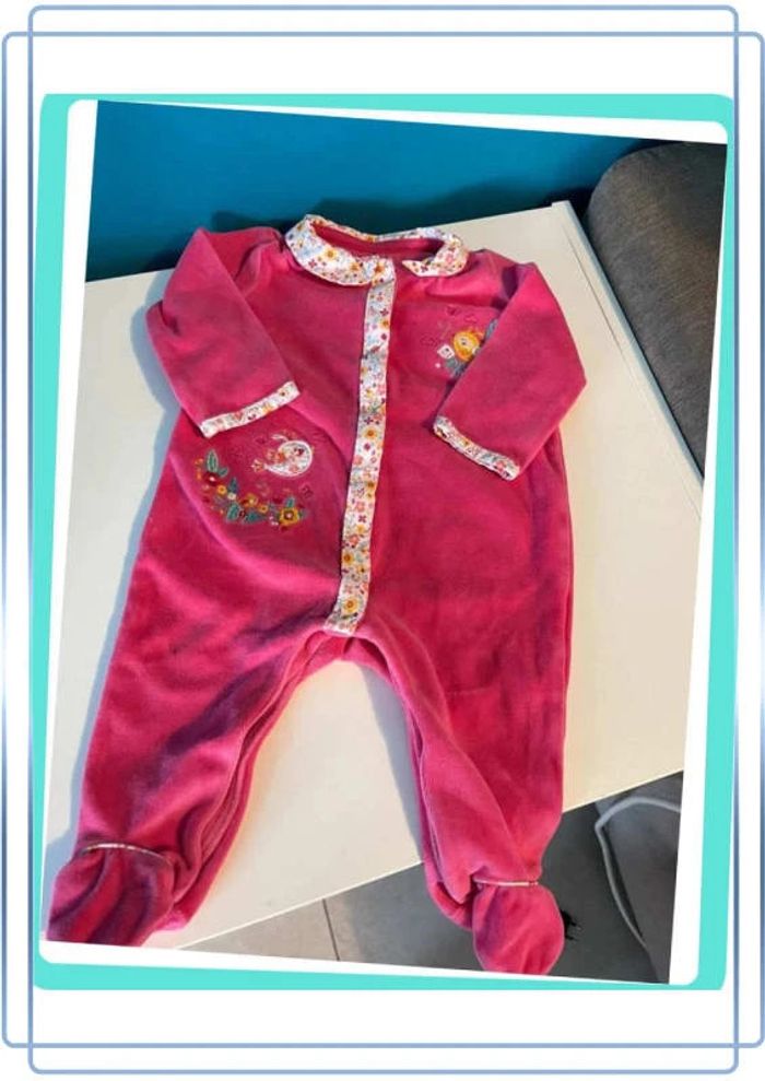 Magnifique pyjama bébé fille 6 mois sergent Major