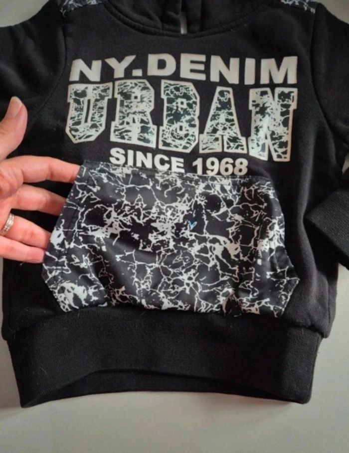 Sweat à capuche 4 ans - photo numéro 3