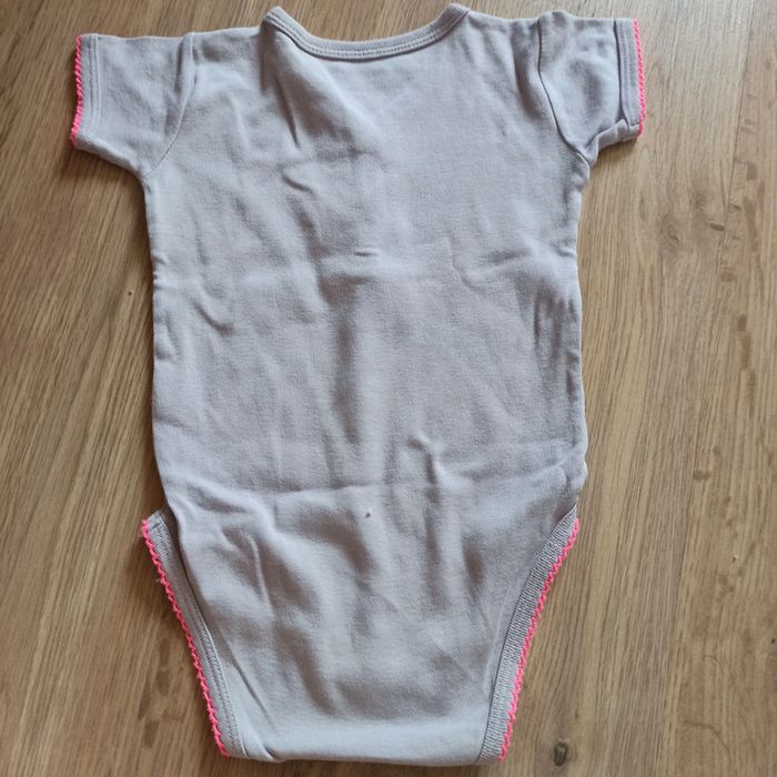 Bodies manches courtes - photo numéro 6