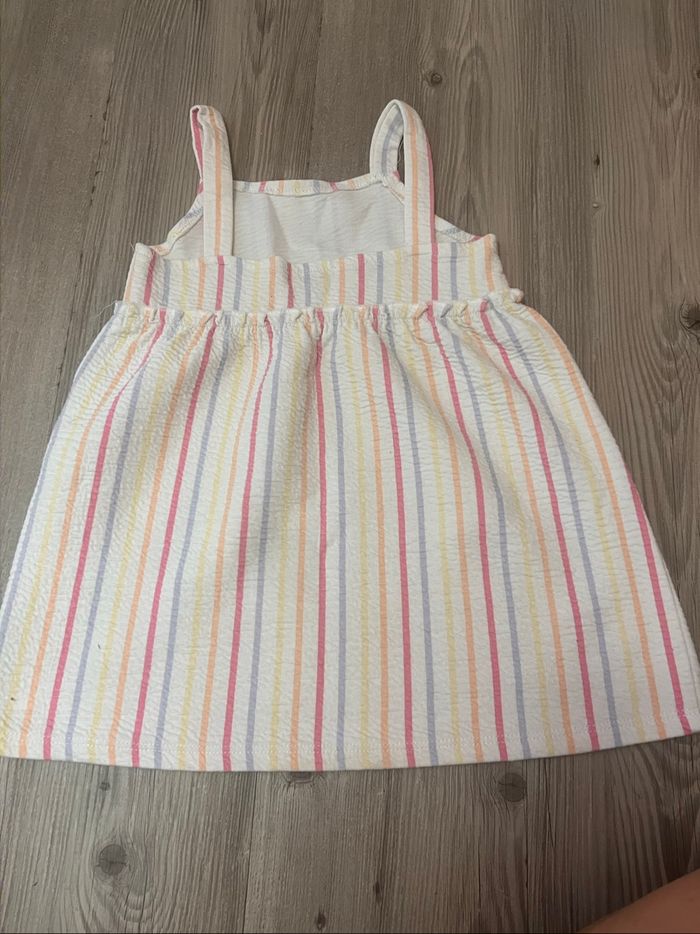 Robe courte - photo numéro 2