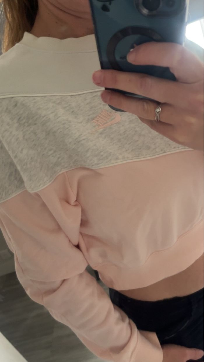 Pull Nike - photo numéro 2