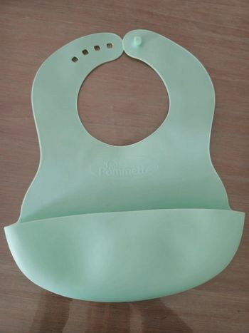 Bavoir en silicone