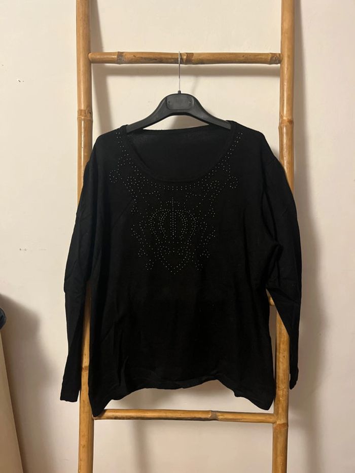 Pull noir taille 4 felino