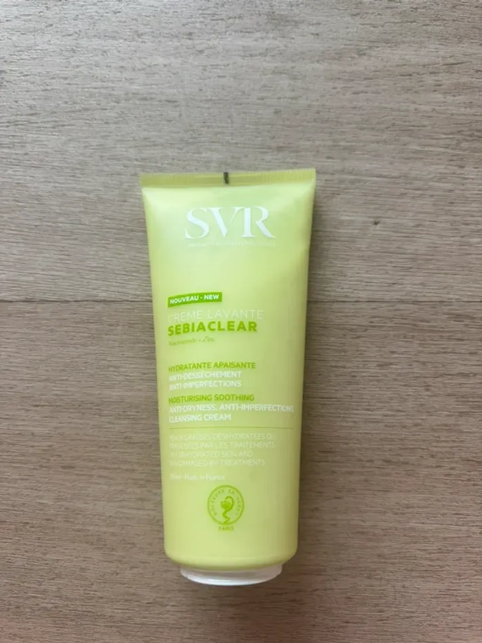 SVR crème lavante sebiaclear