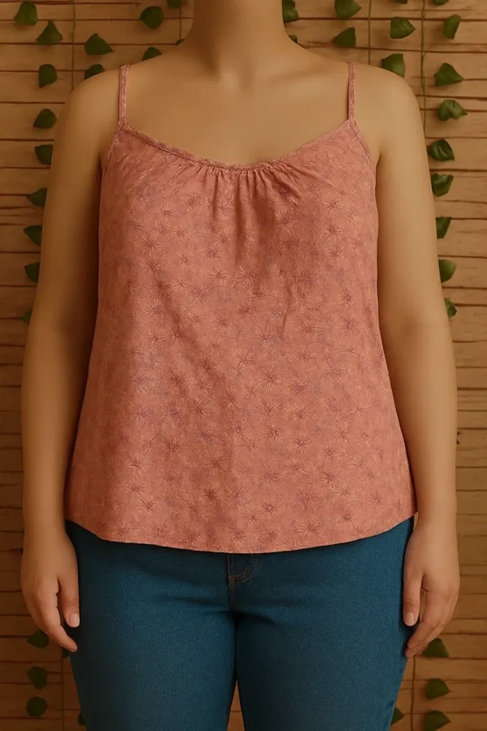 🌸Debardeur Satinée rose Taille 44🌸