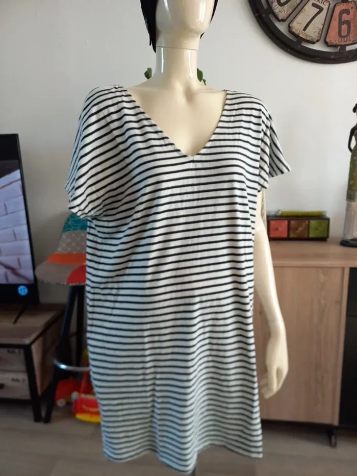 Robe tunique rayée T46/48 - photo numéro 2