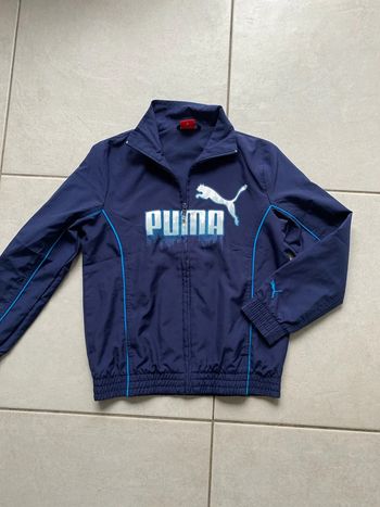 Veste puma T 10 ans