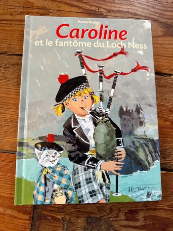 Livre rare Pierre Probst Caroline et le fantôme du Loch Ness album TBE bd