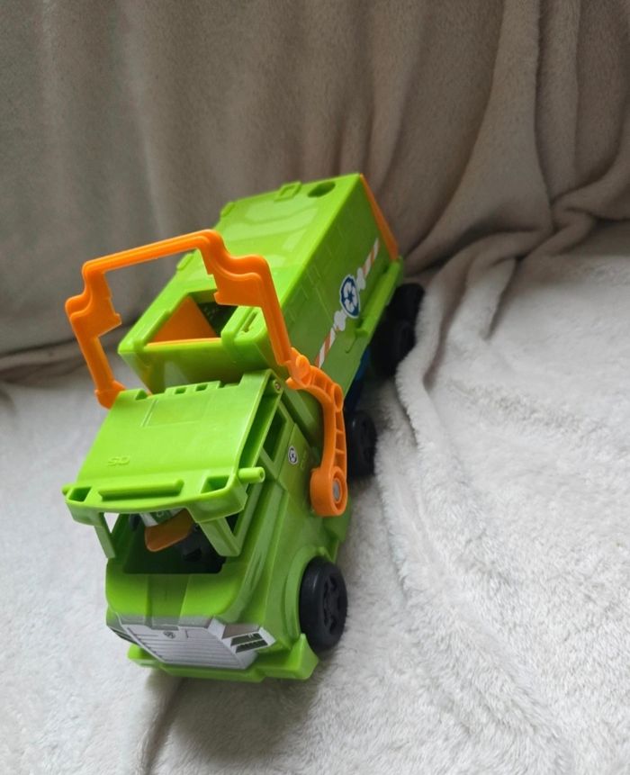 Véhicule big truck Rocky - photo numéro 3