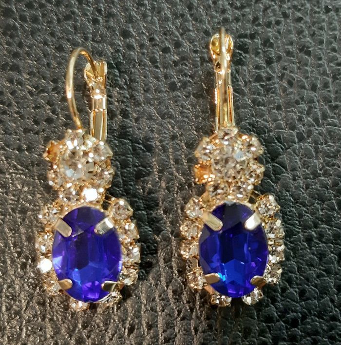Très jolie parure dorée vintage en strass et pierre bleue - photo numéro 6