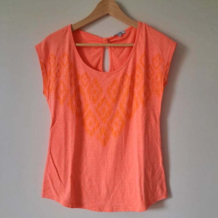 Lot de 4 tee shirts manches courtes Taille S M - photo numéro 5
