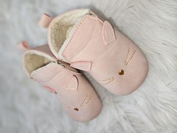 Chaussons souples rose chat Kiabi – Pointure 9/12 mois