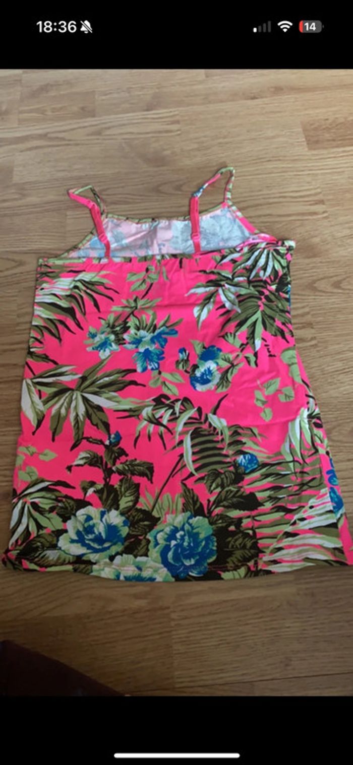 Debardeur  Rose flashy avec feuilles et fleurs 14 15 ans - photo numéro 2