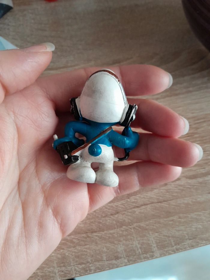 Magnifique schtroumpf ancien CB/reporter - photo numéro 3